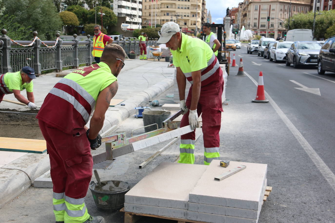 Fotos: Obras en el Puente de los Leones