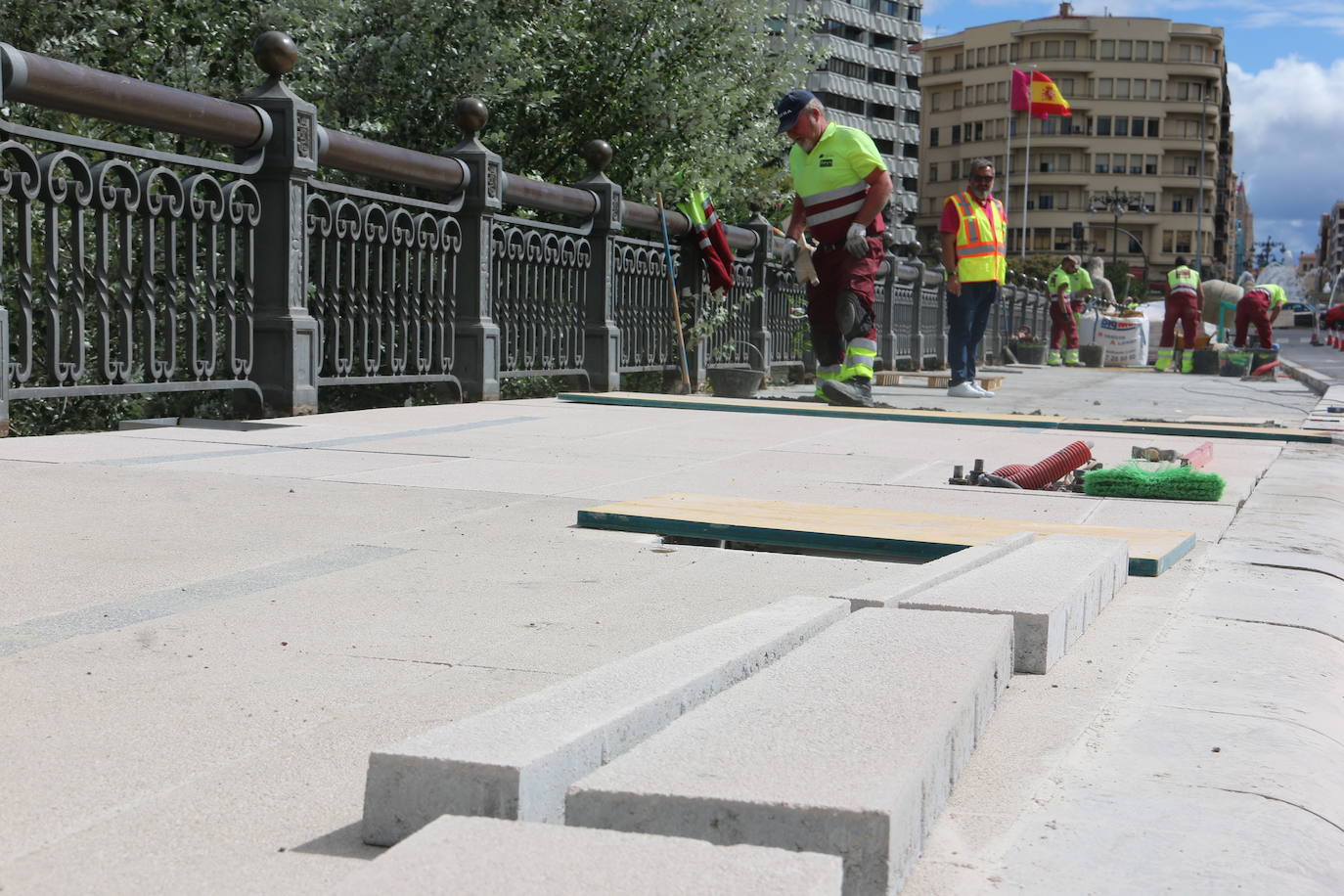 Fotos: Obras en el Puente de los Leones