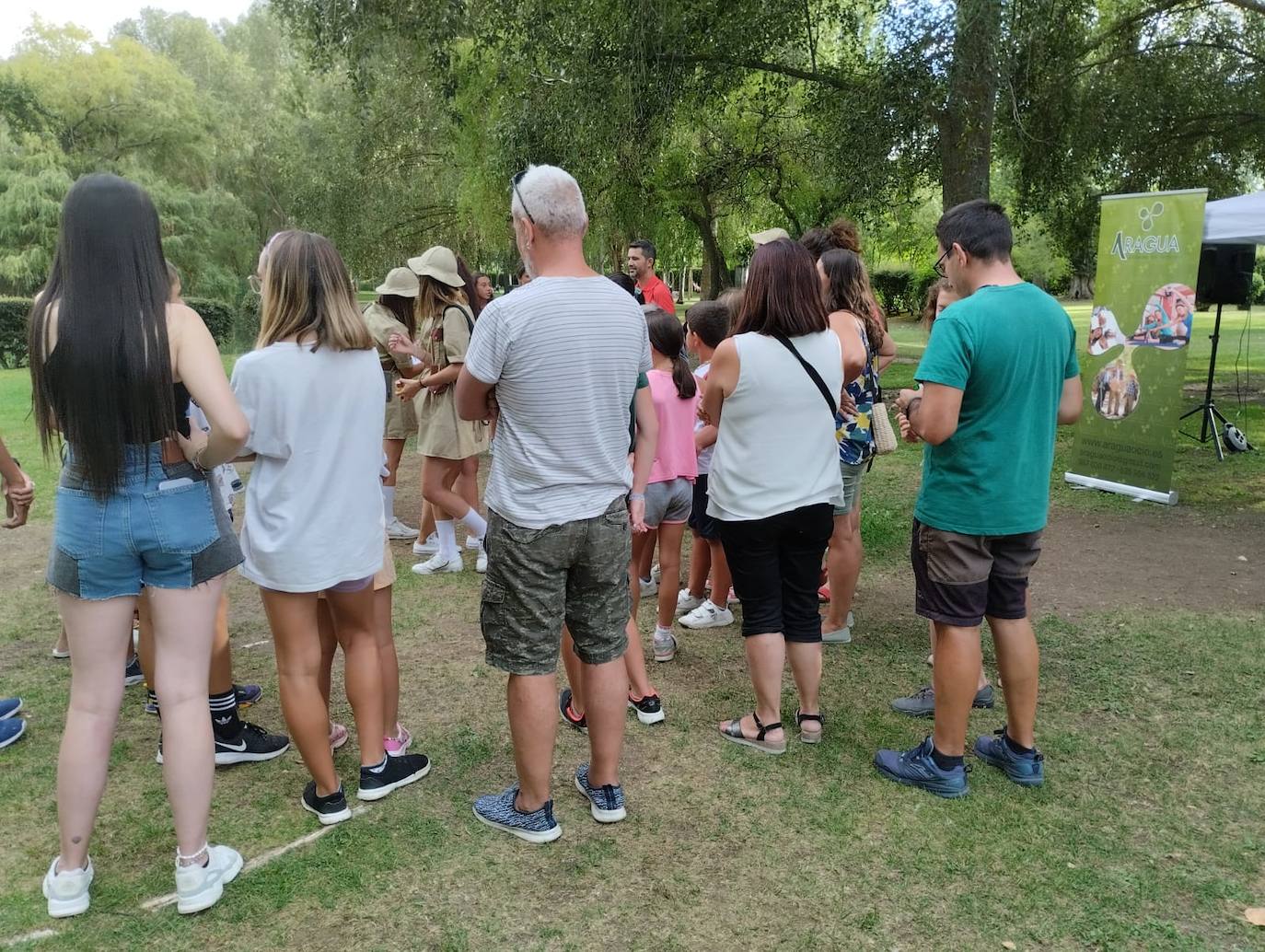 En ese espacio abierto y de la mano del Ayuntamiento de León se puede disfrutar de otra forma del verano: ahora participando en un escape street que hace las delicias de los más aventureros 