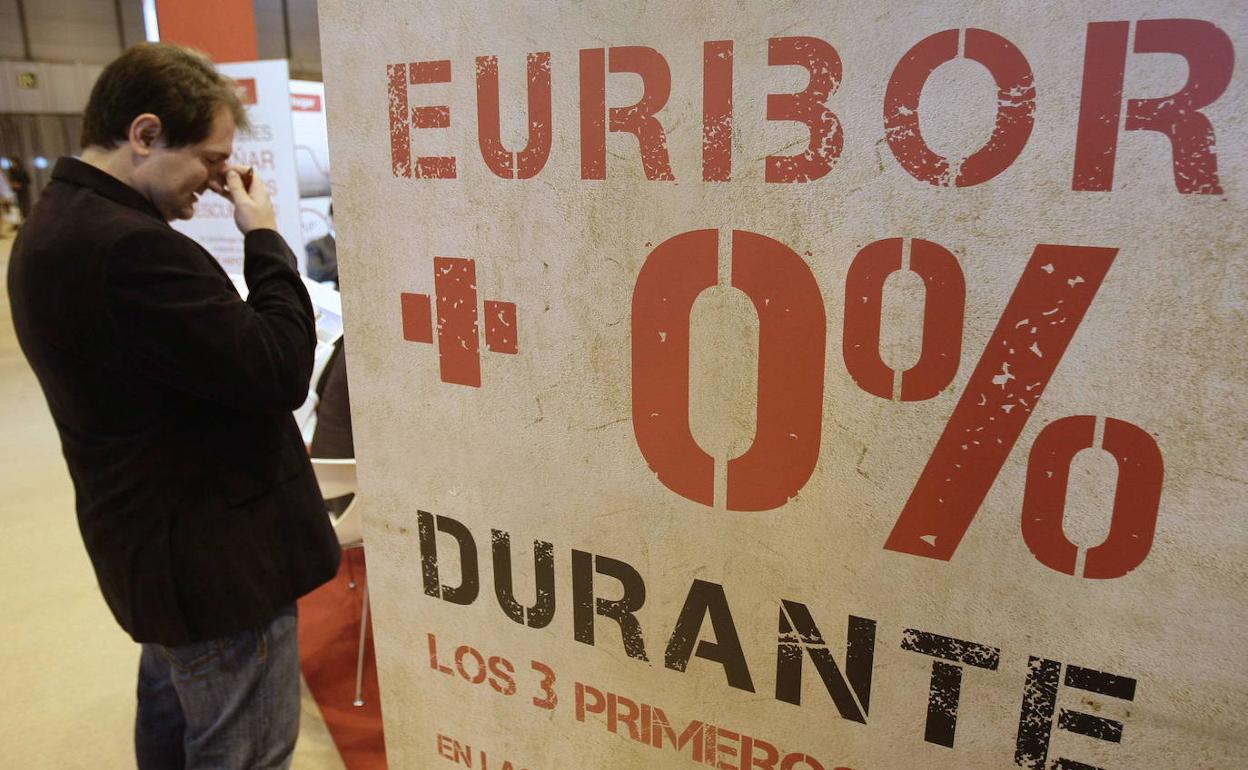 El euríbor, al 1,2%, eleva las hipotecas al mayor ritmo en 20 años