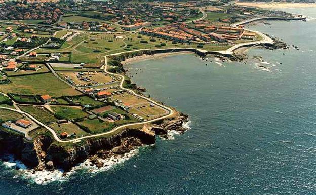 Playa de Cervigón, Gijón, Asturias.