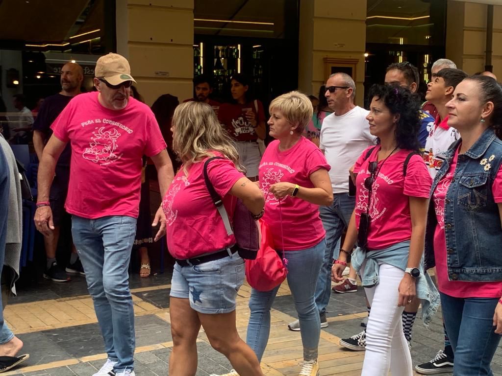 'Ruta 100': cuando la música suena en el corazón de la Cultural. Cientos de jóvenes se suman a la iniciativa de la 'Ruta 100' en la antesala del encuentro ante Catar. Gran ambiente para celebrar un centenario y un partido único.