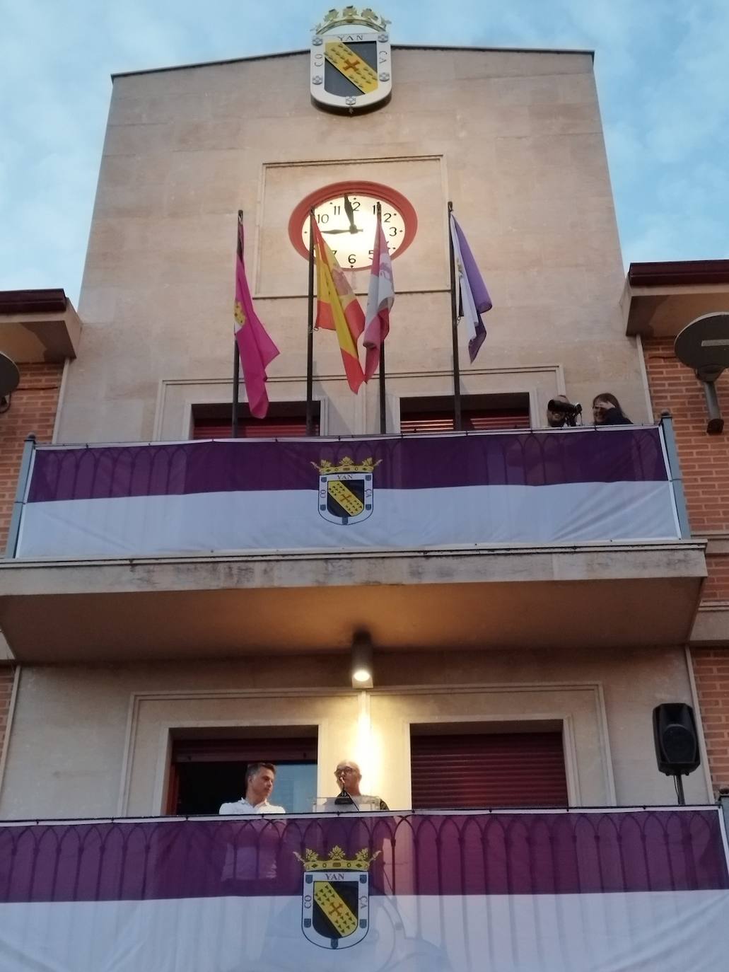 Primer día de fiestas patronales en Valencia de Don Juan.