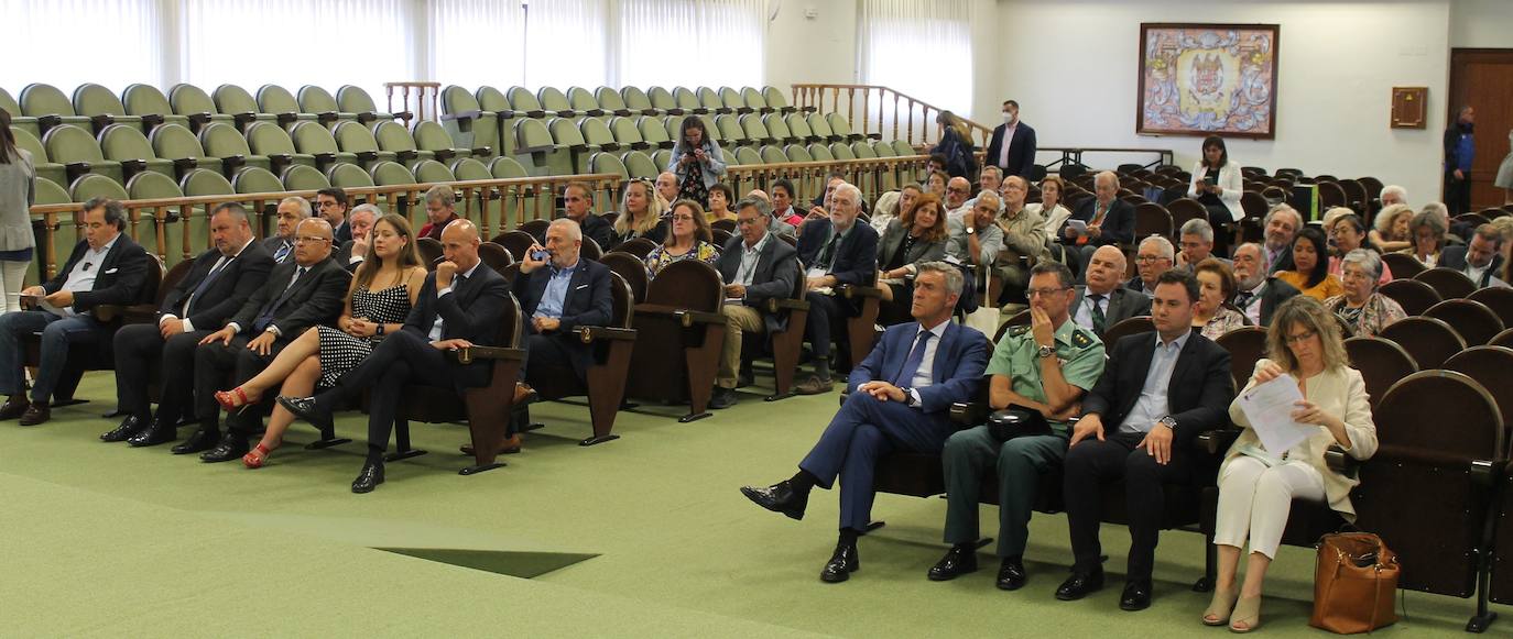 Joan Subirats visita la Universidad de León.