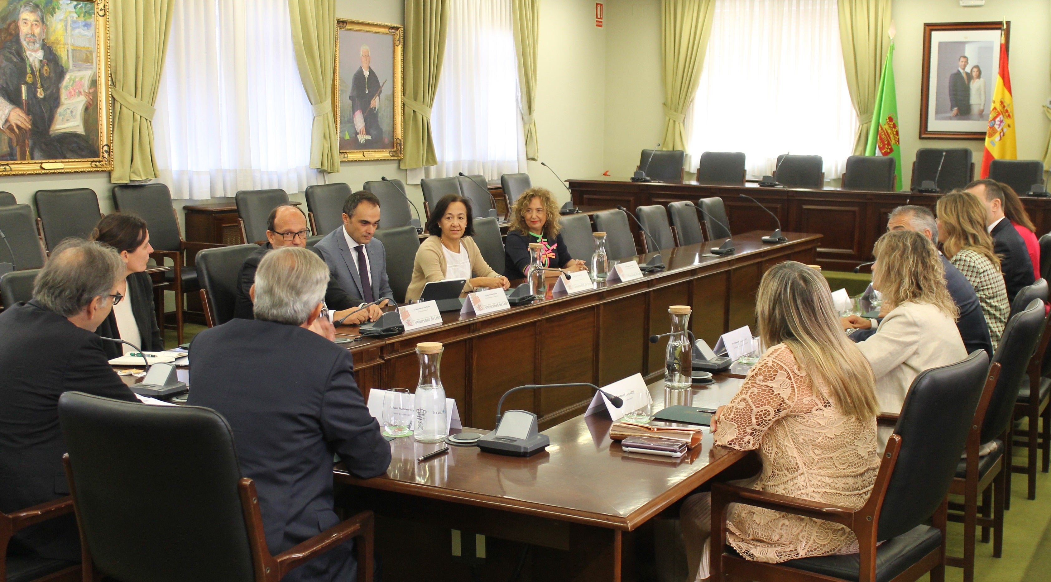 Joan Subirats abordó la importancia de la Universidad en el medio rural en su ponencia en la Universidad de León