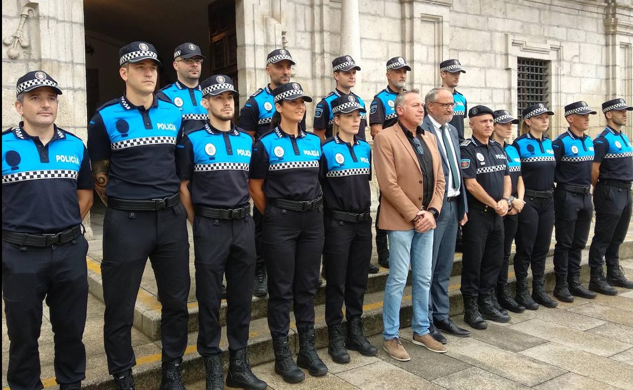 Presentación de los nuevos agentes de la Policía Municipal de Ponferrada.