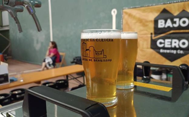 Cientos de personas se acercaron a conocer este evento que tiene como protagonista la cervezas artesanales 