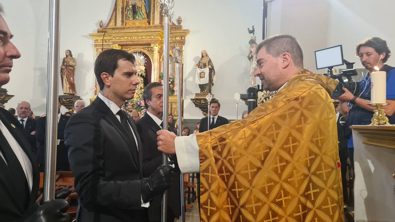 Fotos: Ceremonia de cambio de varas en Santa Nonia