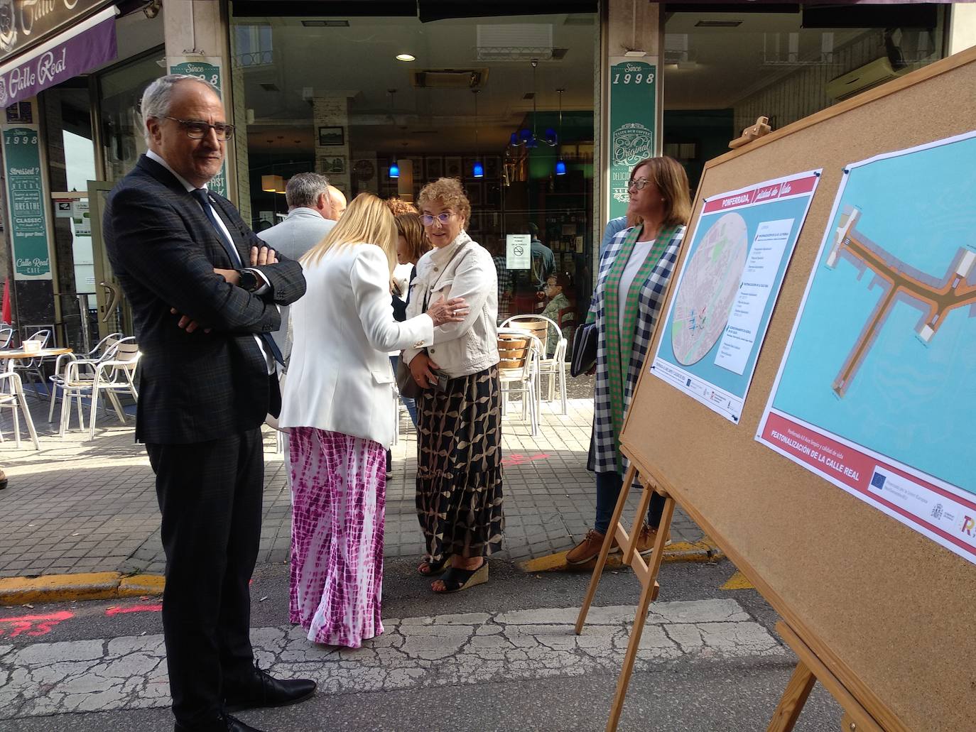 Presentación de las obras de peatonalización de la calle Real de Ponferrada.
