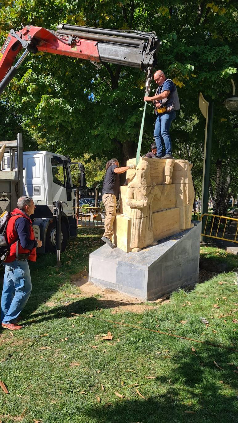 Fotos: El papón se erige en León