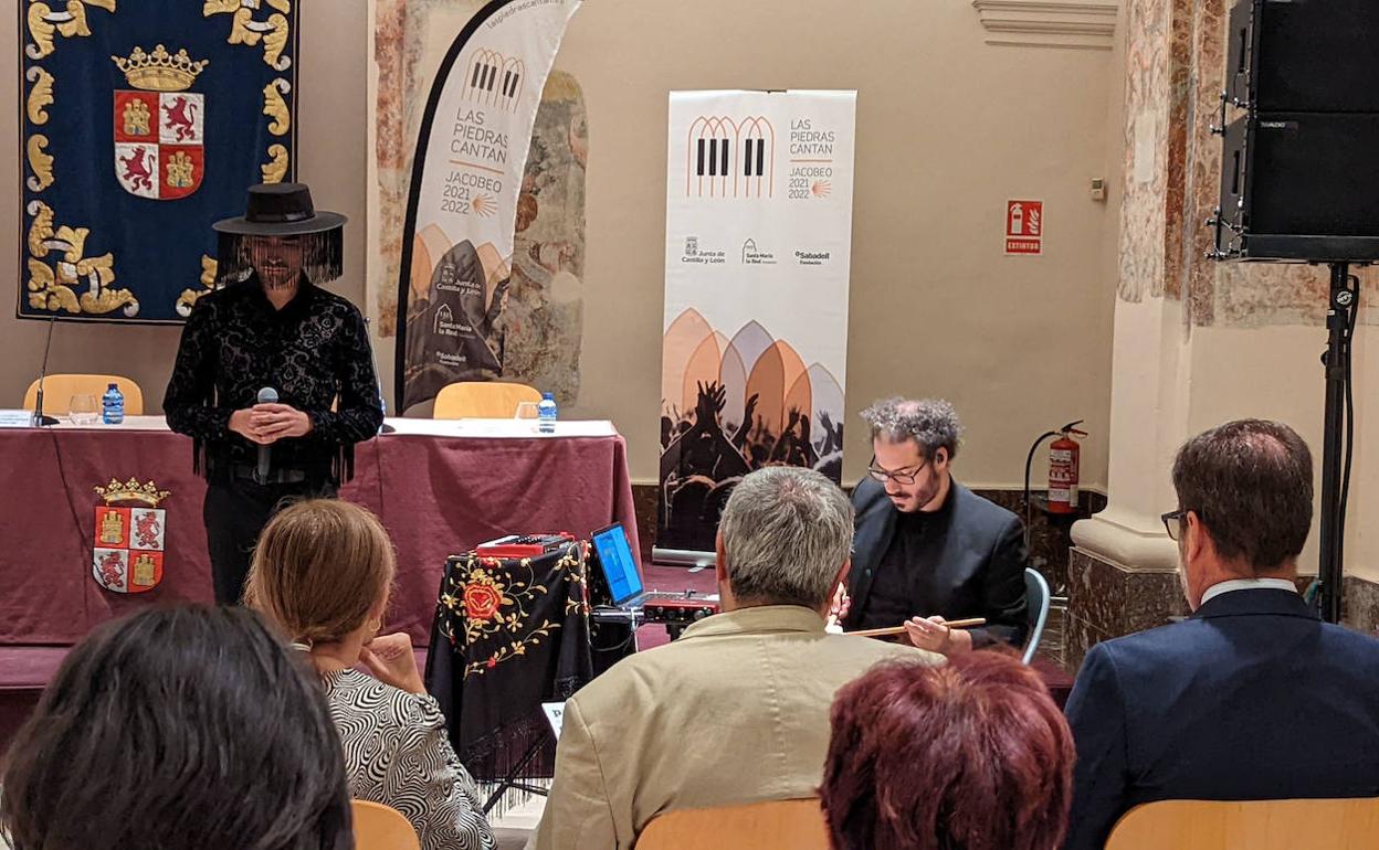 Uno de los objetivos del ciclo es acercar la música y el patrimonio a residentes, turistas y peregrinos del Camino a Santiago.