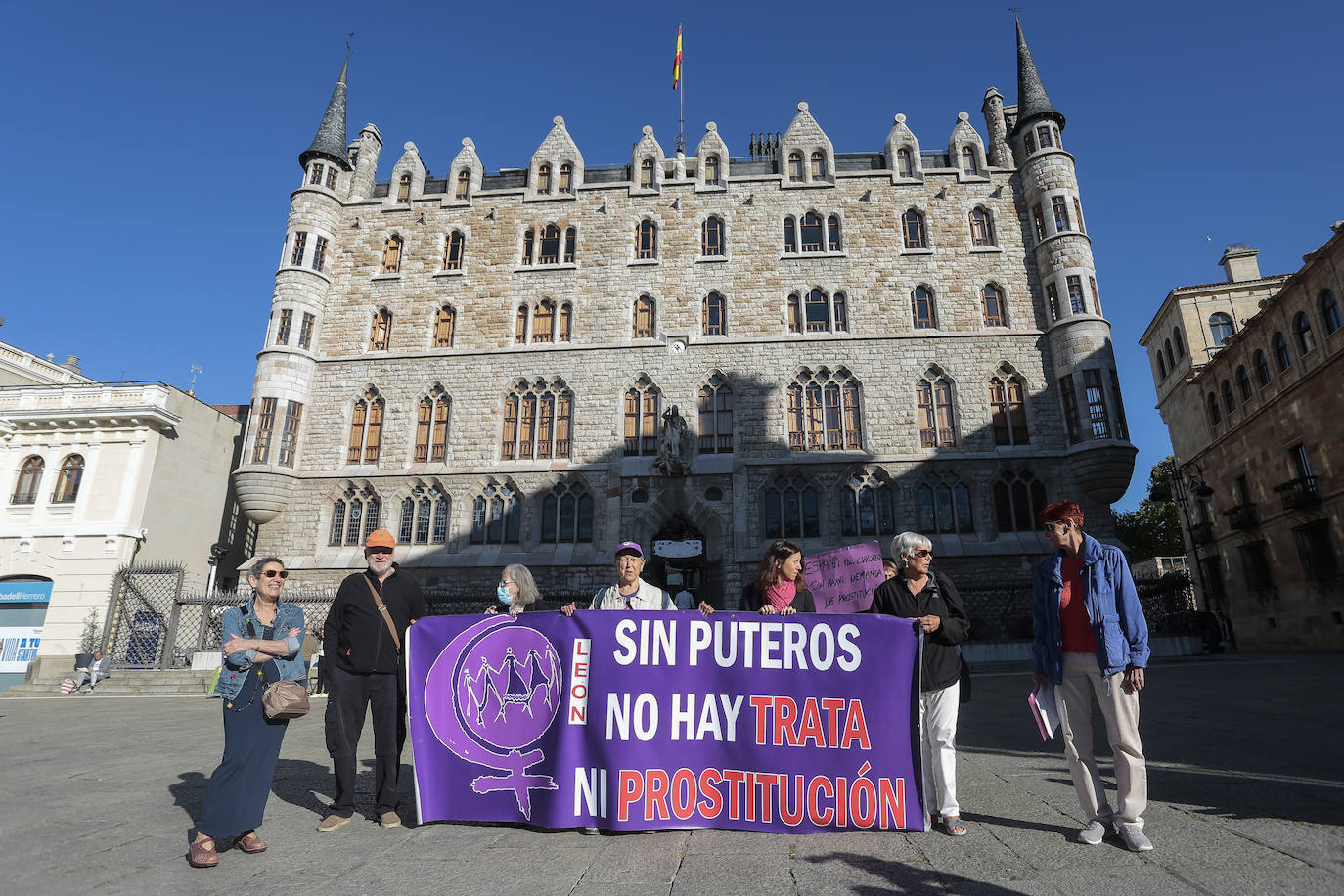 Será en Botines a las 20.00 horas con motivo del Día Internacional contra la Explotación sexual, la prostitución y el tráfico y la trata de mujeres y niñas | El movimiento espera que para final de año el Ayuntamientode León apruebe una ordenanza municipal a este respecto.