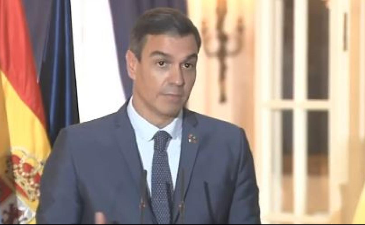 Pedro Sánchez comparece en la residencia del embajador representante permanente de España ante las Naciones Unidas en Nueva York.