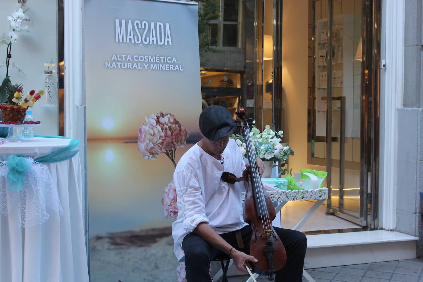 Las actividades especiales durante el jueves y el viernes en el centro de Pilar Rojo por la semana de la belleza. 