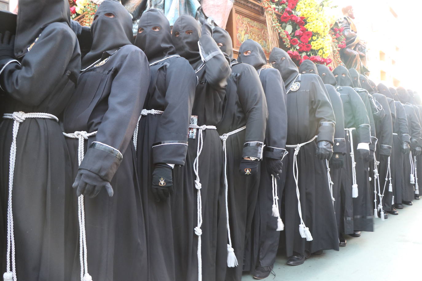 El 33 Encuentro Nacional de Cofradías celebra la magna procesión' 'Passio Legionensis' como acto central de su programación.