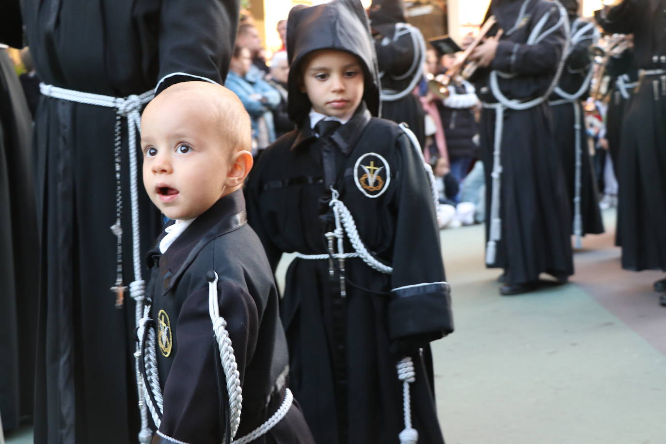 El 33 Encuentro Nacional de Cofradías celebra la magna procesión' 'Passio Legionensis' como acto central de su programación.