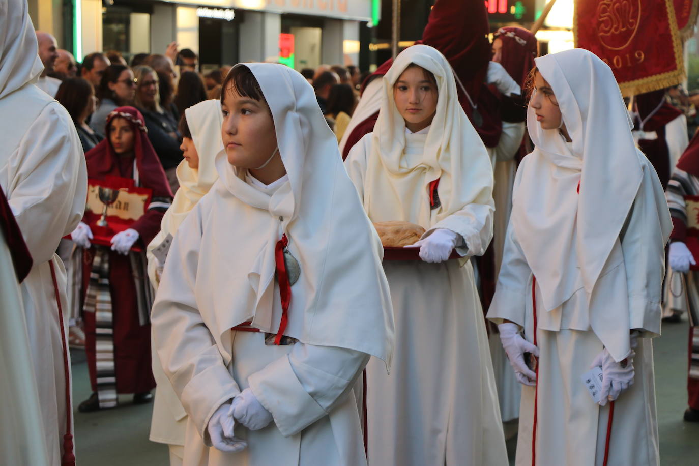 El 33 Encuentro Nacional de Cofradías celebra la magna procesión' 'Passio Legionensis' como acto central de su programación.