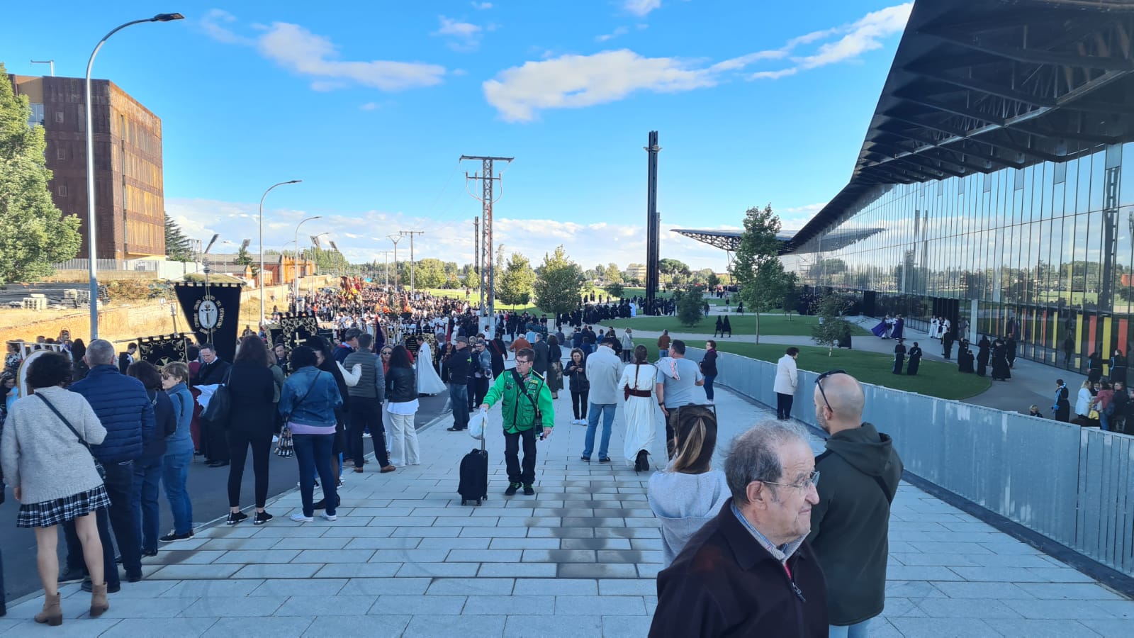 Fotos: Salida de la procesión magna de León