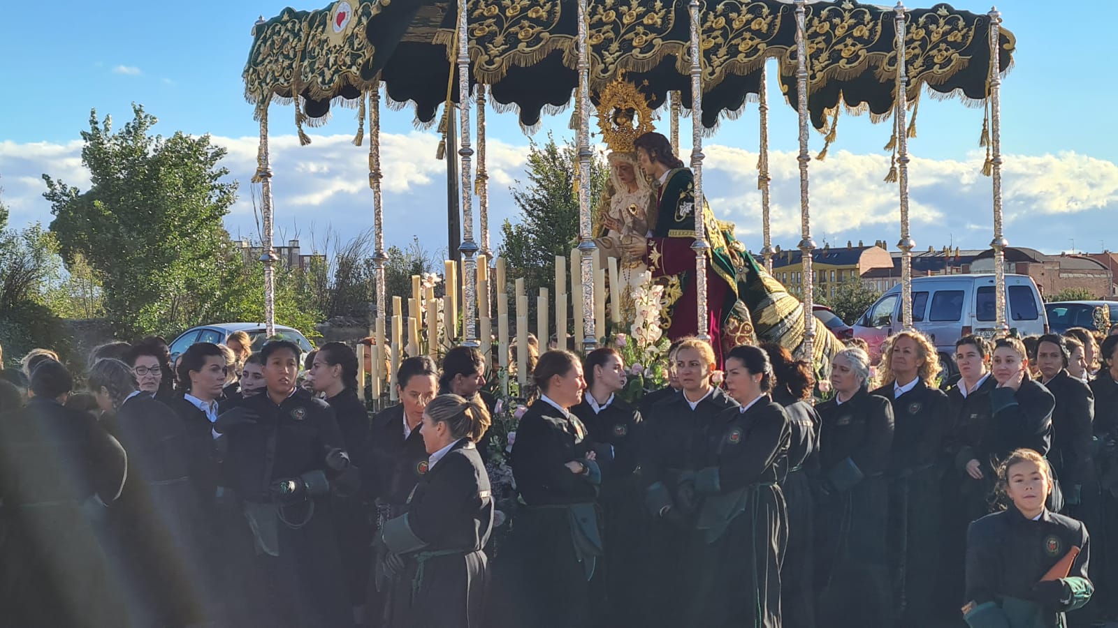 Fotos: Salida de la procesión magna de León