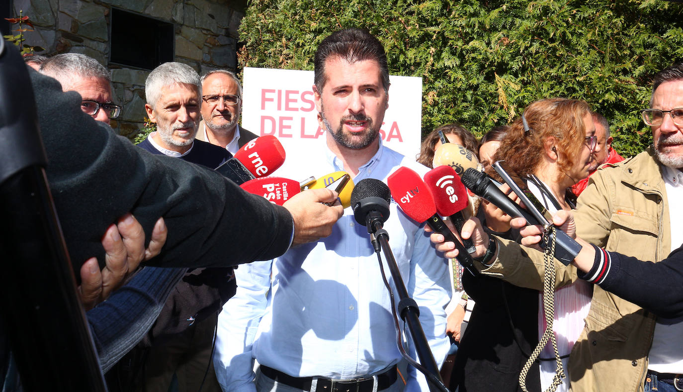 Fiesta de la Rosa del PSOE de Ponferrada con la presencia del ministro del Interior, Fernando Grande-Marlaska