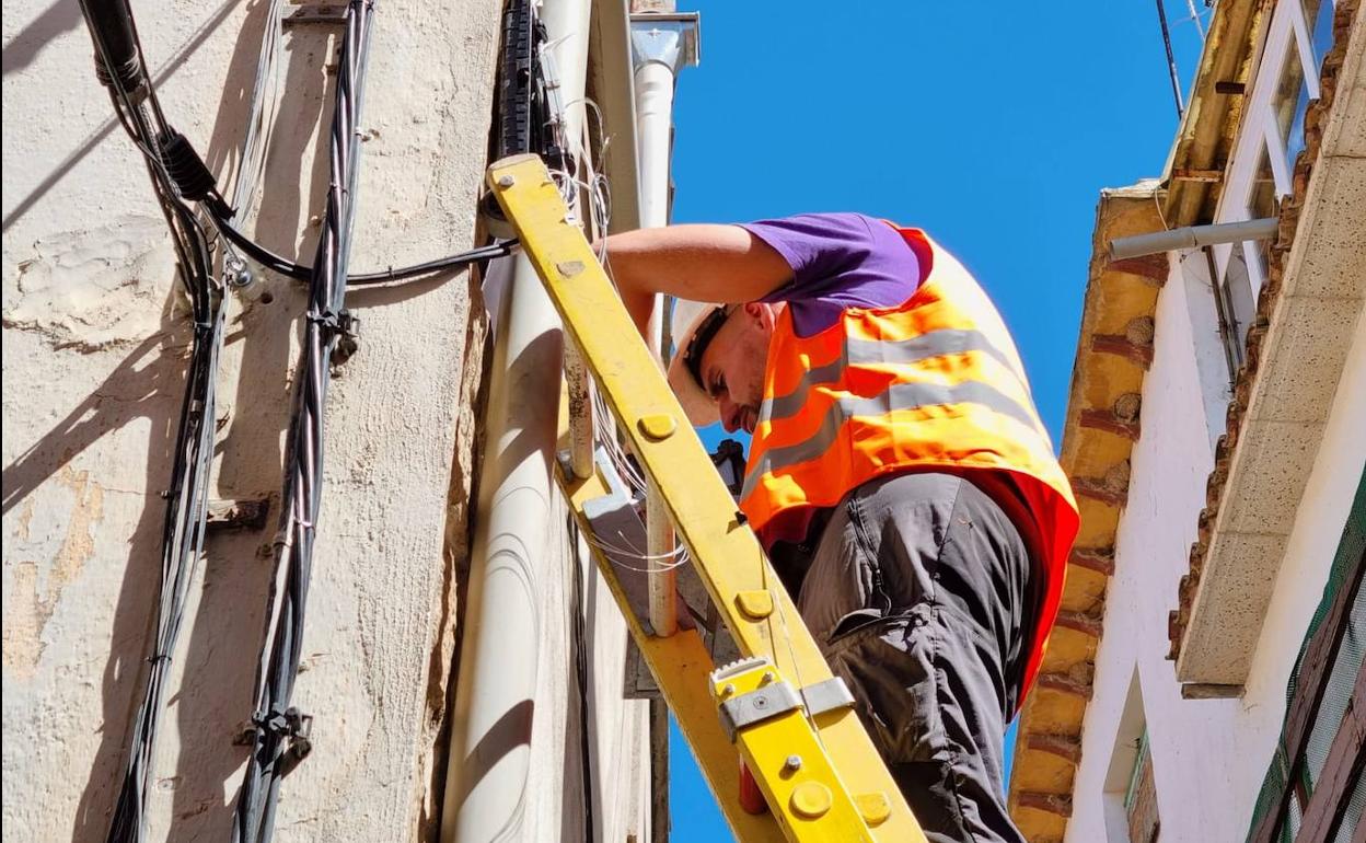 Instalación de fibra óptica en El Bierzo. 