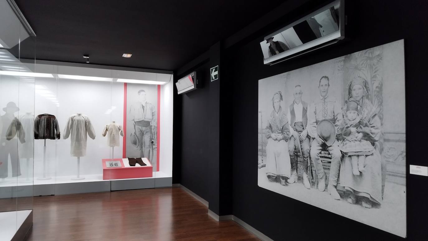 Fotos: &#039;Pervivencias&#039;, la nueva exposición del MITLE abre sus puertas