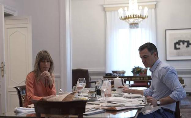 Rodaje serie Pedro Sanchez | Moncloa, ¿dígame?: Pedro Sánchez ya tiene su propia serie