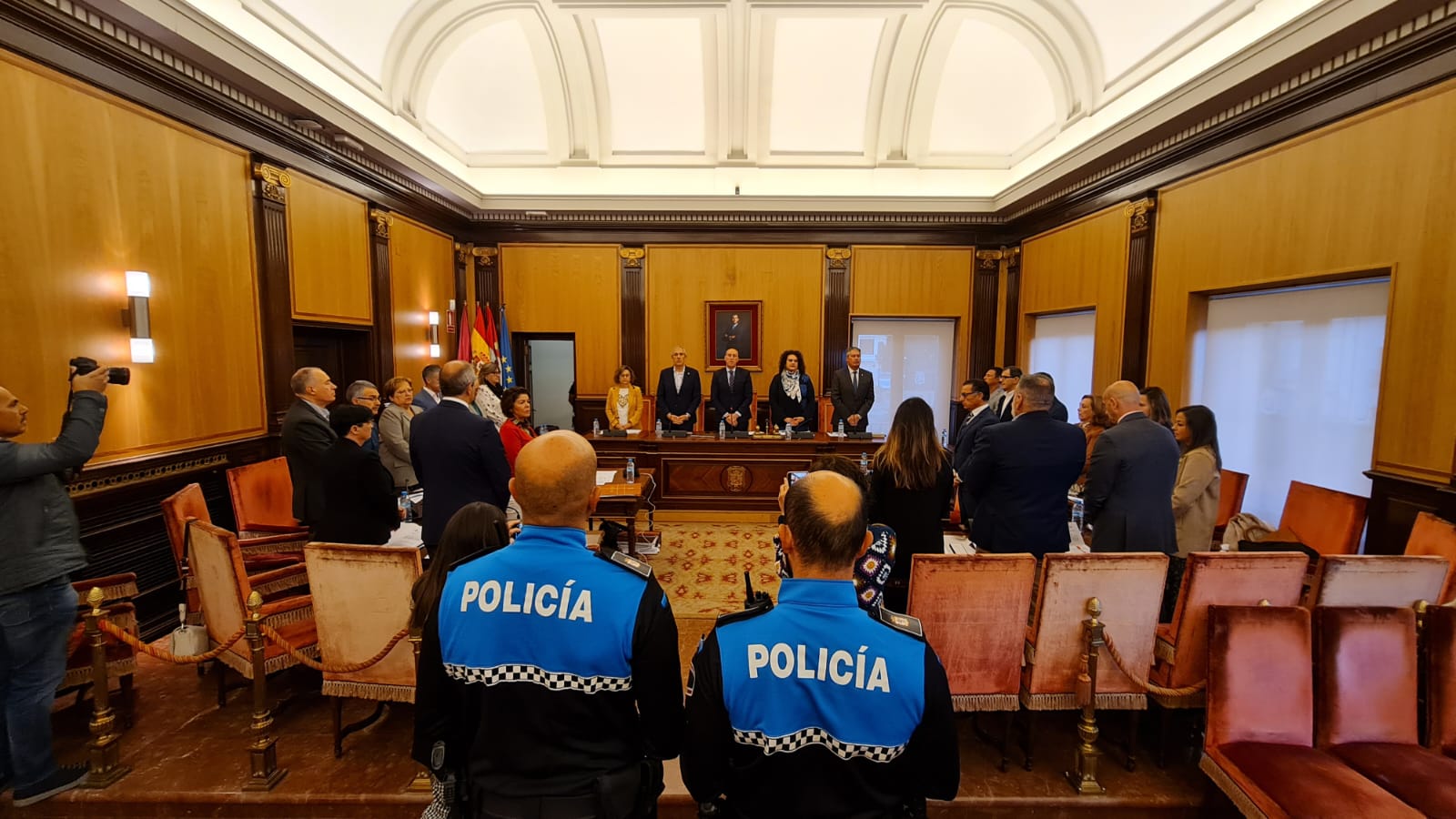 Celabración del pleno ordinario de septiembre del Ayuntamiento de León.