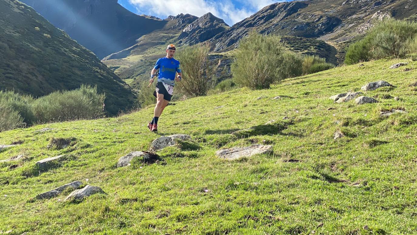 Alrededor de 200 corredores participan en el V Trail de Mampodre.