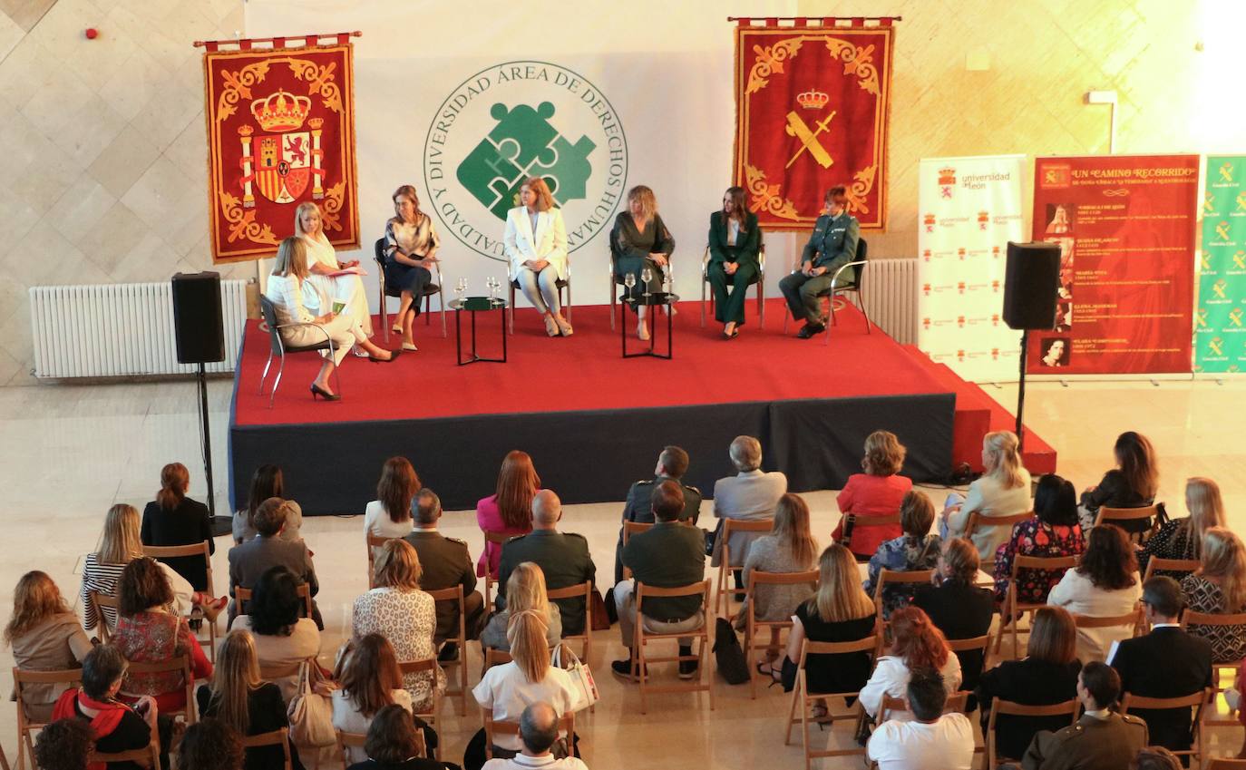 Fotos: Encuentro de Mujeres Directivas en la ULE