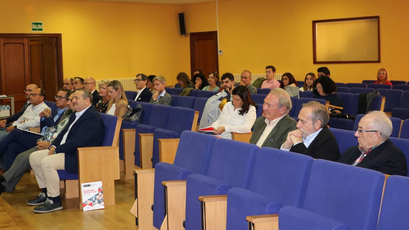 Presentación del informe GEM en la Universidad de León