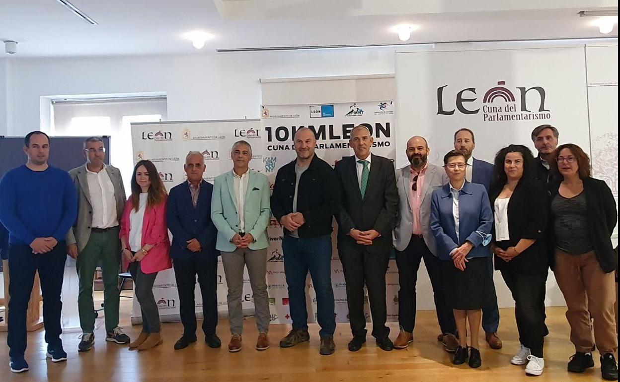 Presentación de la carrera de los 10 kilómetros 'León Cuna del Parlamentarismo 2022'.