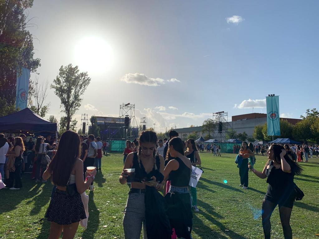 El Monoloco Fest acoge una tercera edición con 10.000 jóvenes congregados en el Hípico. 