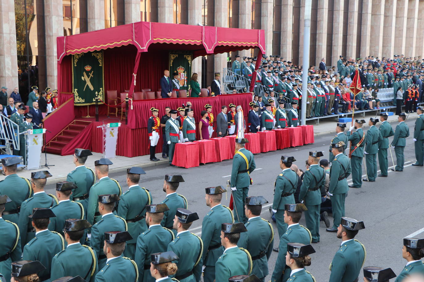 Acto central de la semana institucional de la Guardia Civil en León. 