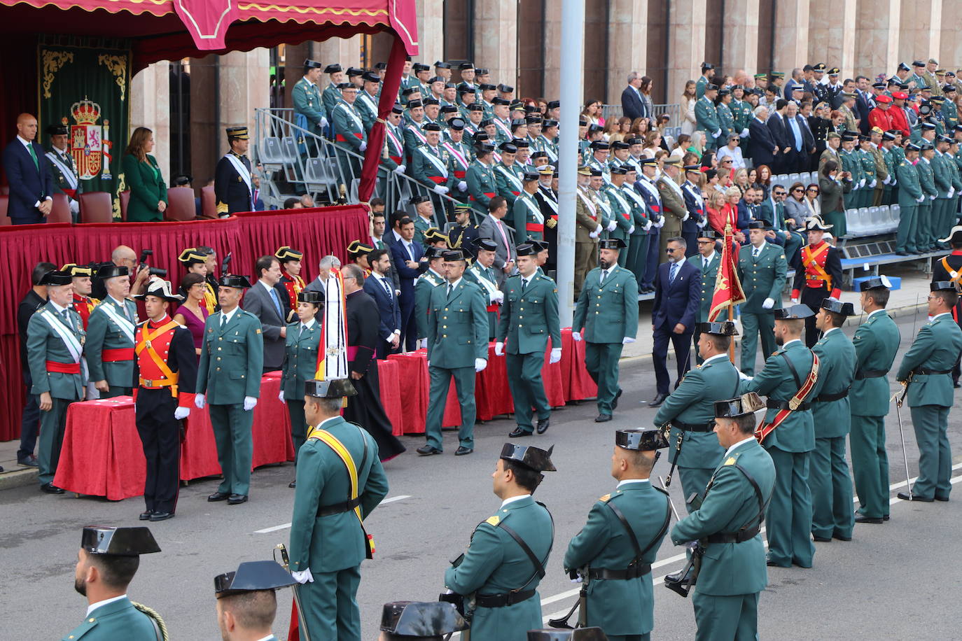 Acto central de la semana institucional de la Guardia Civil en León. 