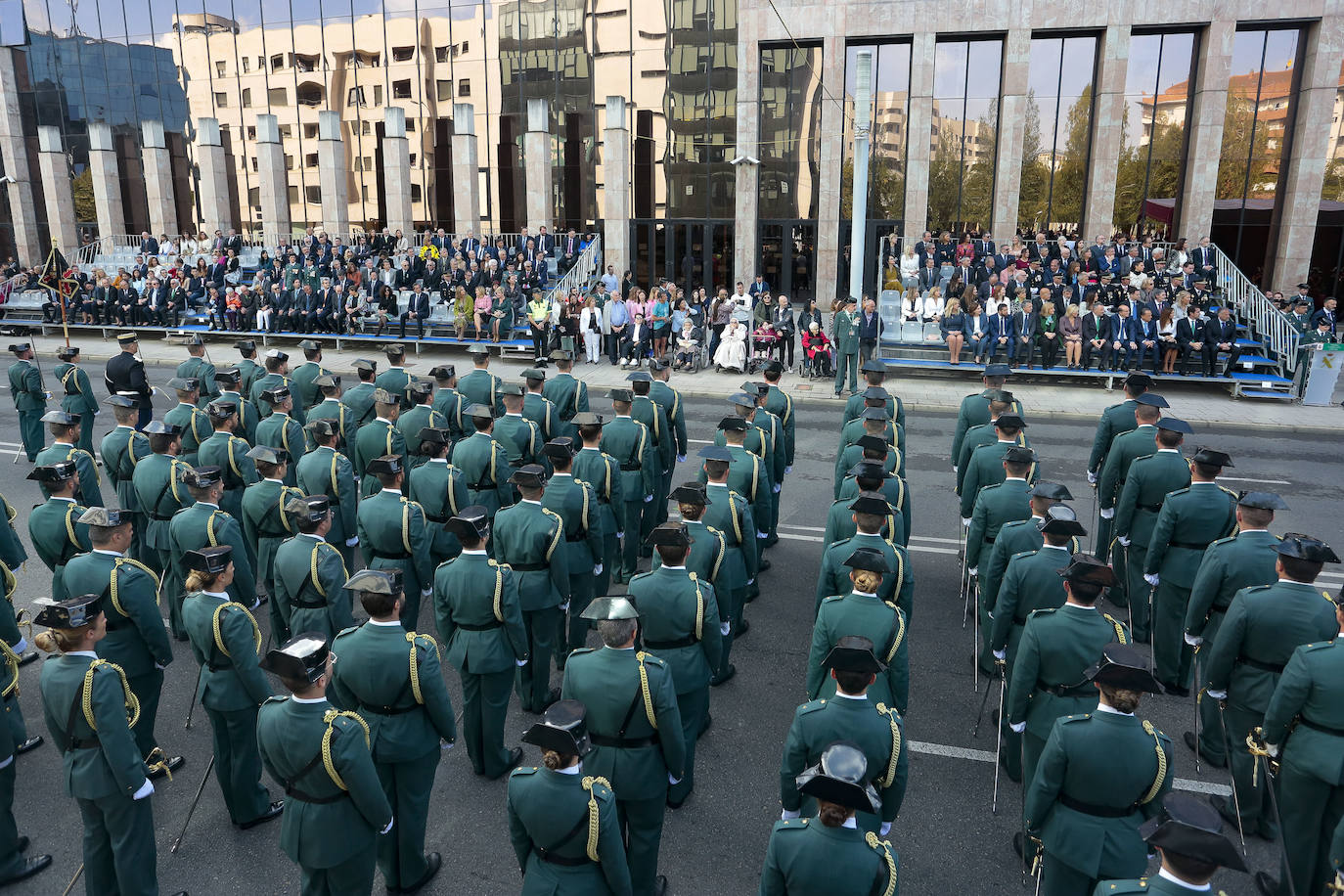 Acto central de celebración de la festividad de la patrona de la Guardia Civil en León. 