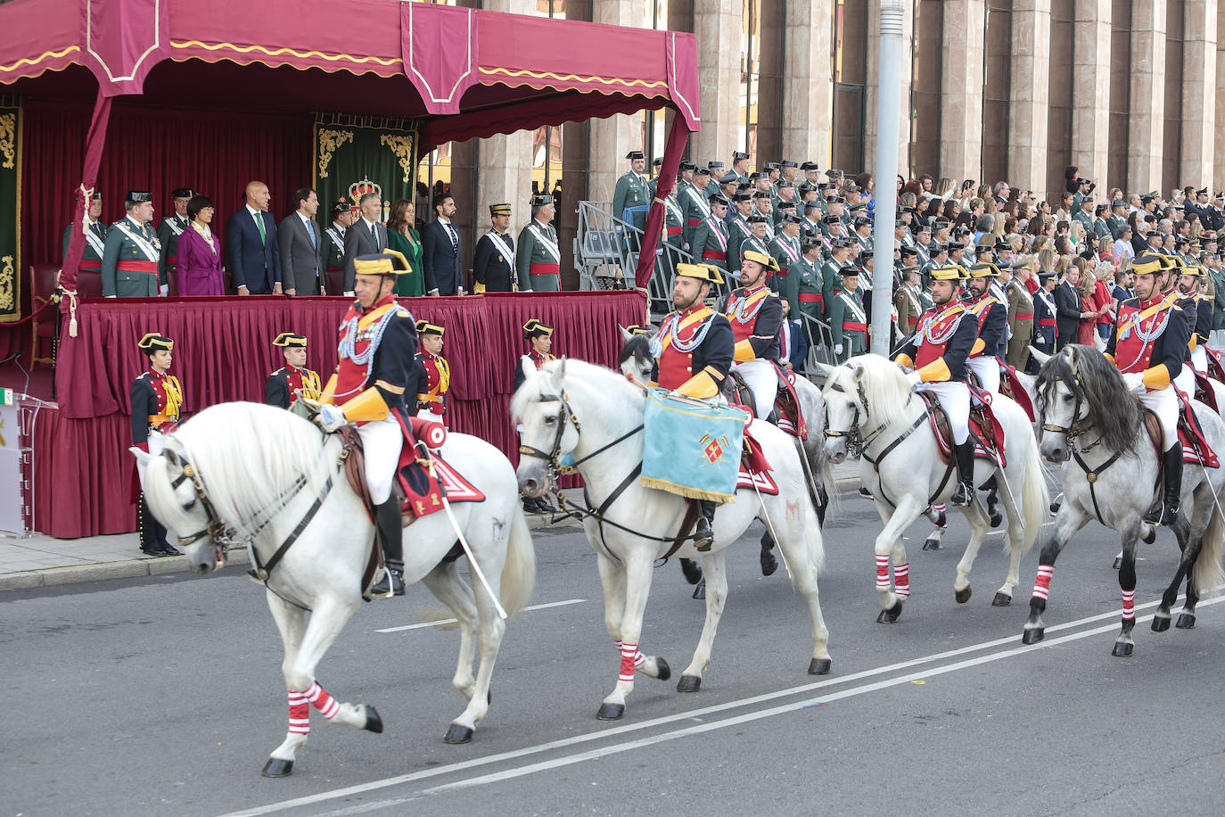 Acto central de celebración de la festividad de la patrona de la Guardia Civil en León. 