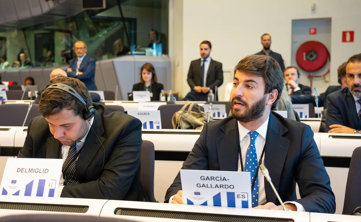 El vicepresidente de la Junta, Juan García-Gallardo, interviene en el debate sobre el futuro de Europa del Comité Europeo de las Regiones. 