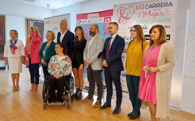 Galería. Presentación de la carrera contra el cáncer de mama.