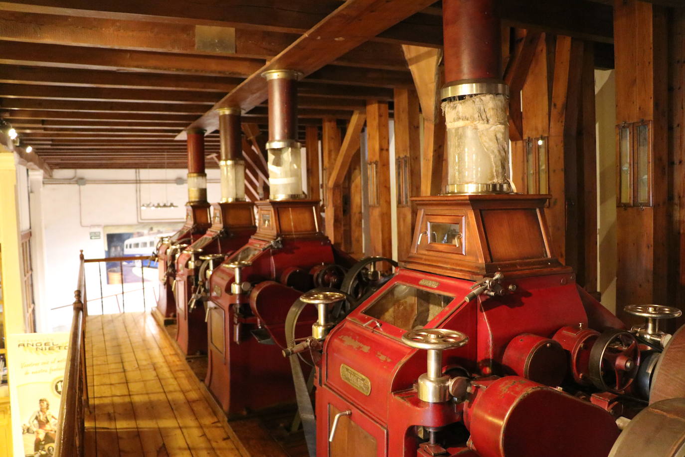 Un paseo por la historia harinera de La Bañeza a través del Citba. 