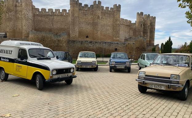 Uno de los actos centrales tuvo lugar en el mañana de este domingo con la concentración de los Renault 7 que hicieron a todos recordar épocas pasadas