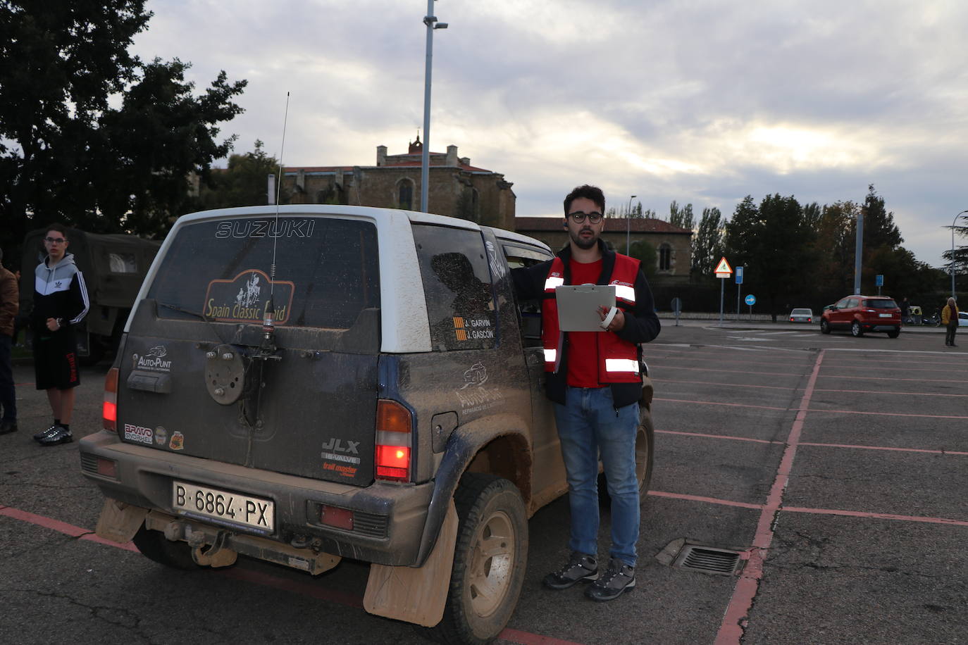 Llegada a meta de la III Iberian Classic Raid en León. 