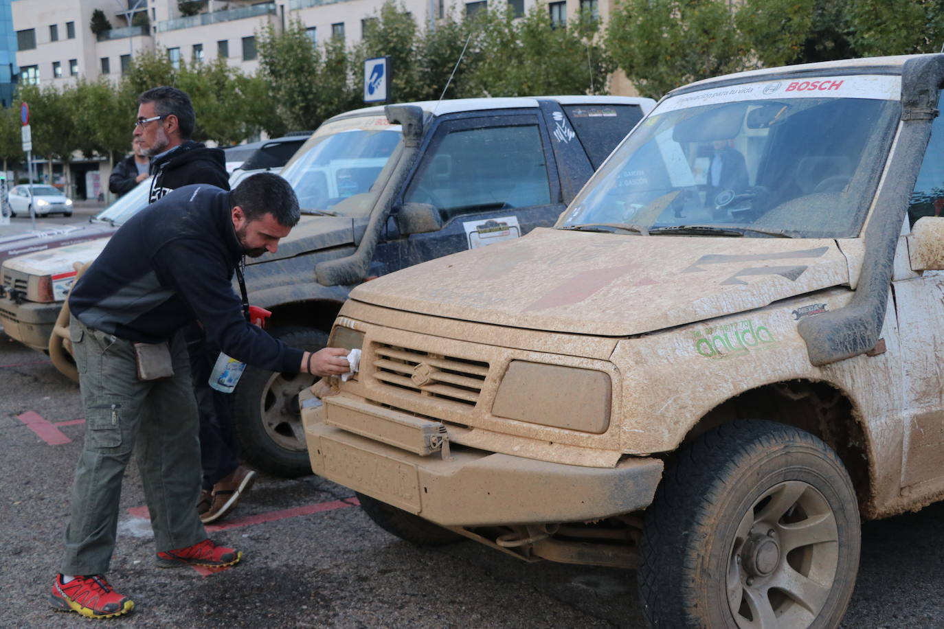 Llegada a meta de la III Iberian Classic Raid en León. 