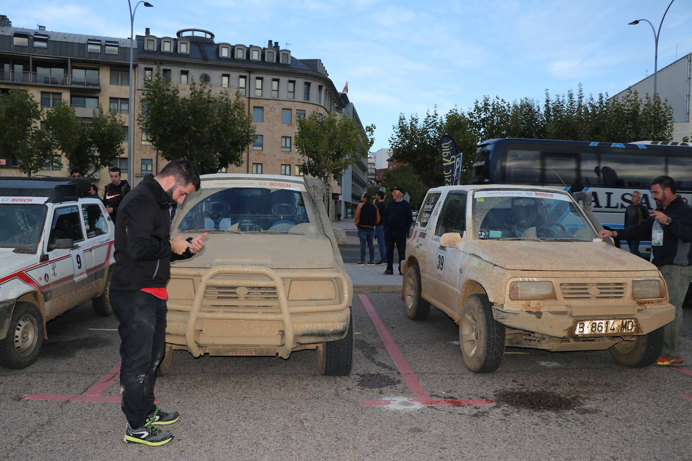 Llegada a meta de la III Iberian Classic Raid en León. 