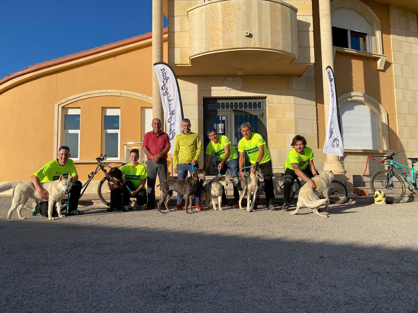 Valdefresno acoge este fin de semana el V Torneo de Mushing de Castilla y León.