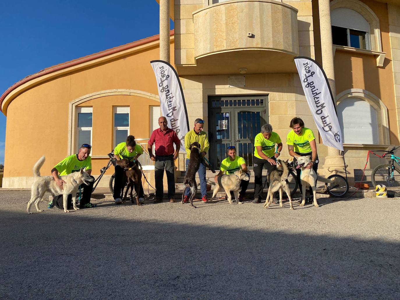 Valdefresno acoge este fin de semana el V Torneo de Mushing de Castilla y León.