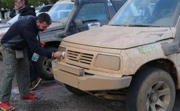 Llegada a la meta de la III Iberian Classic Raid en León.