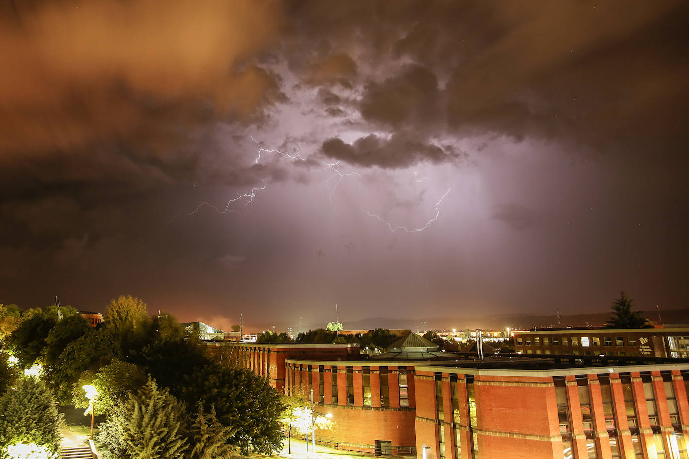 Fotos: El granizo sorprende en León capital