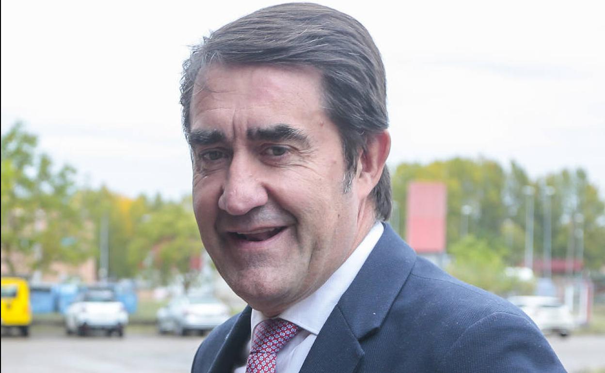 El concsejero de Medio Ambiente, Vivienda y Territorio, Juan Carlos Suárez Quiñones, este miércoles en León.