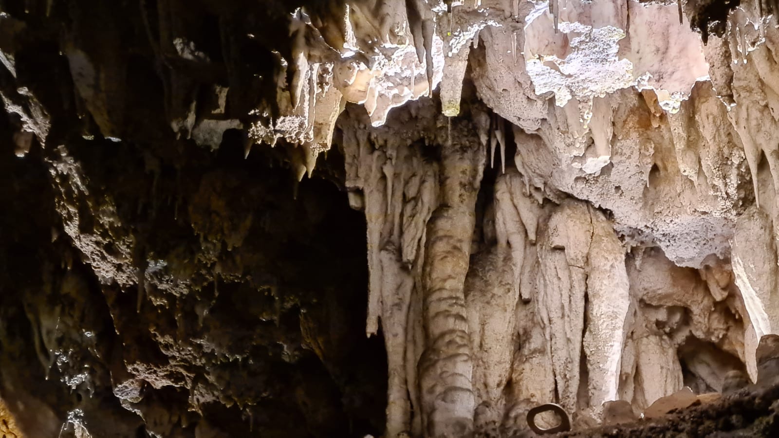 Fotos: Visita a las cuevas de Valporquero